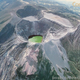 Illustration for article titled Absolutely Stunning Examples Of Lakes And Rivers With Unearthly Colors